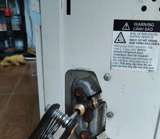 Cách tháo điều hòa nhiệt độ đúng kỹ thuật (không bị mất gas)
